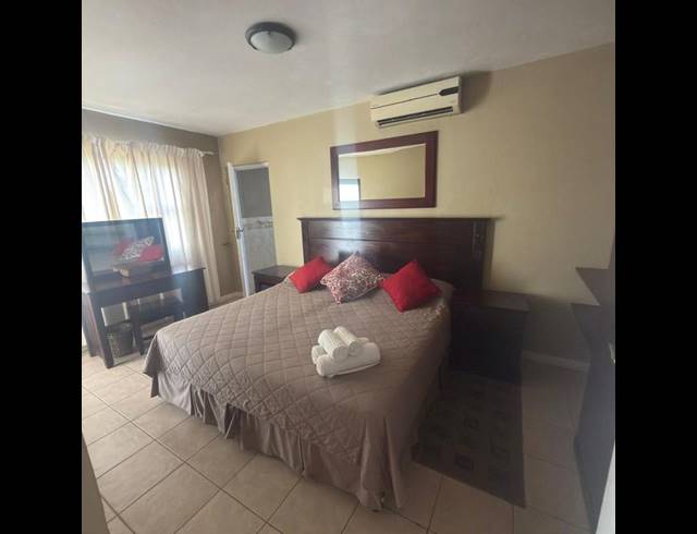 3 BEDROOM PROPERTY TO RENT IN ROCKLANDS